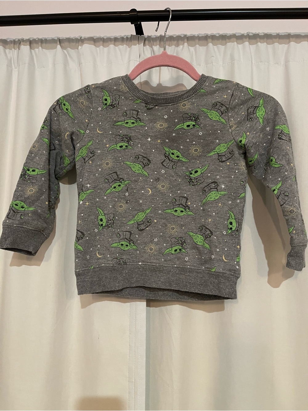 Star Wars Kids Gray Sweatshirt with Green Grogu Print
